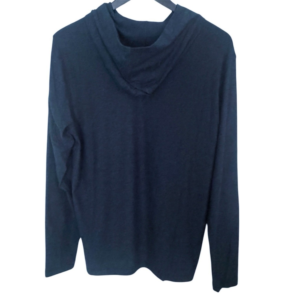 NWOT Vuori Strato Tech Hoodie Long Sleeve Hooded Shirt Navy Heather Men's M - Picture 5 of 7